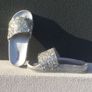 Shoes - Dazzle Everywhere You Go Silver Slides Shoes - Dazzle Everywhere You Go Silver Slides